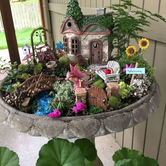 Mystery fairy garden lot - Picture 5 of 6
